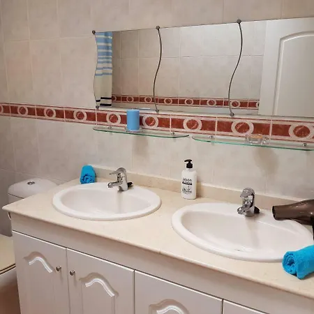 Roque Del Conde With Fantastic Sea View, Terrace, Pool, Wifi, Sat-tv, Garage Holiday home